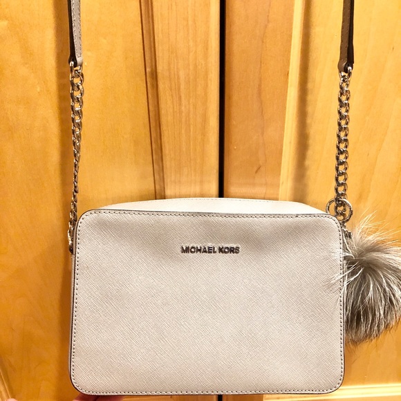 MICHAEL Michael Kors Jet Set Chain Crossbody Purse - Picture 3 of 8